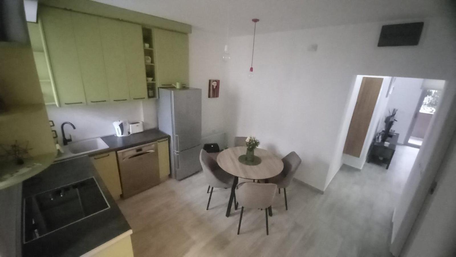 Апартаменты Apartman Nadja Котор Экстерьер фото