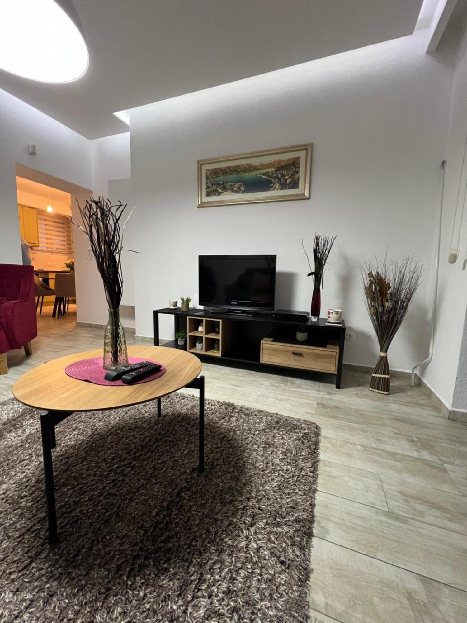 Апартаменты Apartman Nadja Котор Экстерьер фото